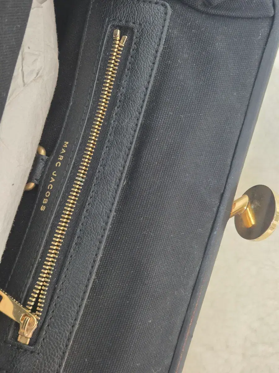 thumbnail-4